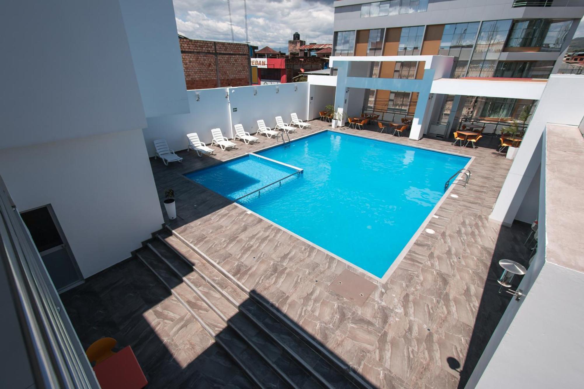 Cumbaza Hotel & Convenciones Тарапото Екстер'єр фото